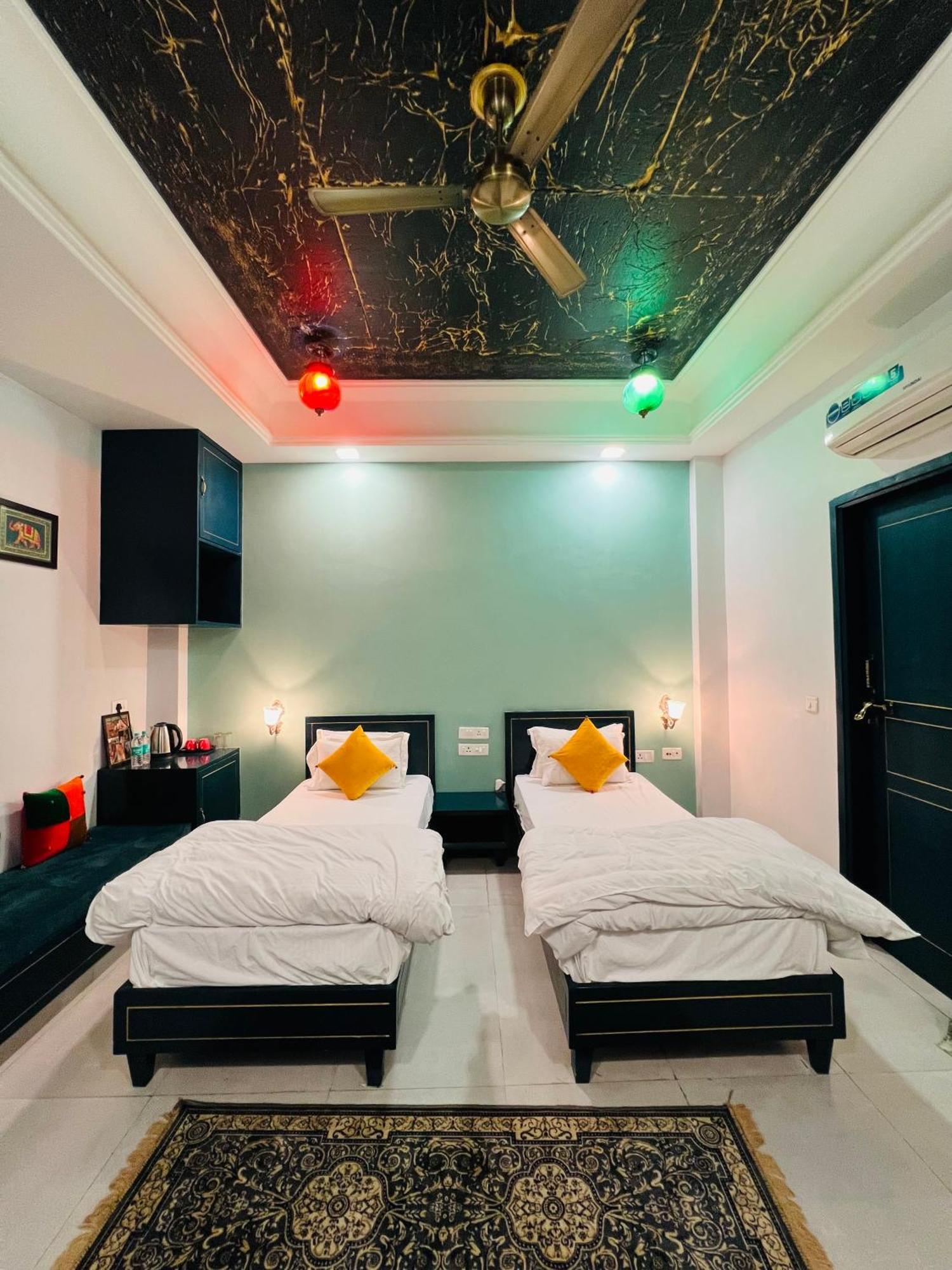 Shiv Kothi - Homestay Агра Экстерьер фото