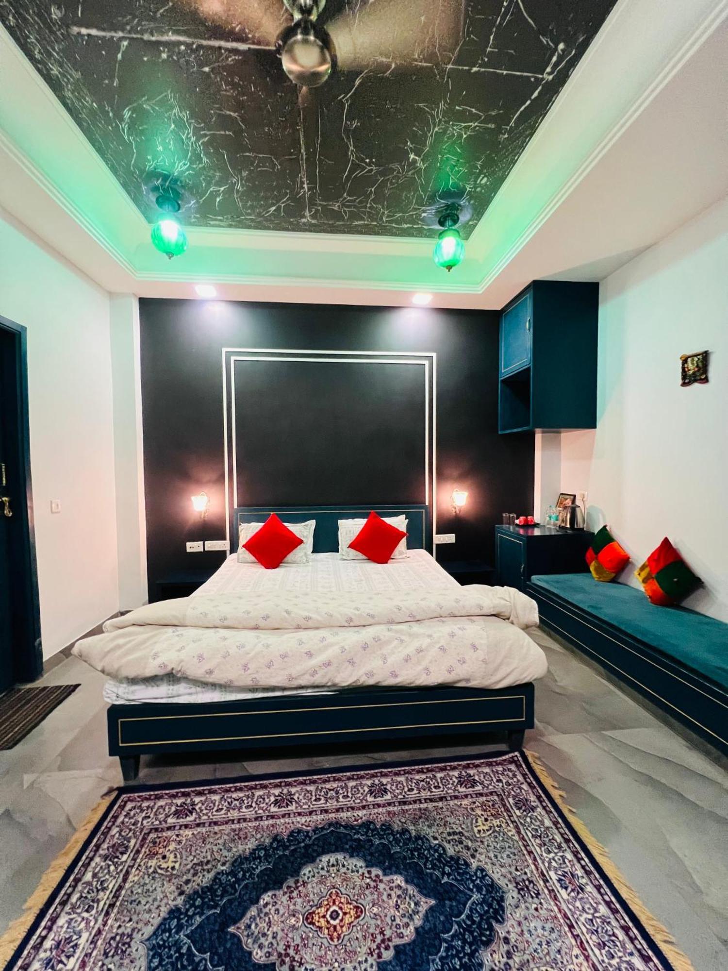 Shiv Kothi - Homestay Агра Экстерьер фото